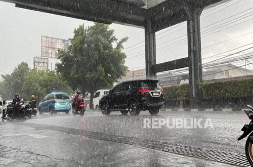 ilustrasi-hujan-yang-mengguyur-daerah-istimewa-yogyakarta-diy-selama_251229092234-493