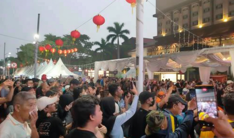 Special Plan: Festival Kuliner Malam di Pecinan Glodok Diserbu Warga, Pemkot Jakbar Dorong UMKM Naik Kelas