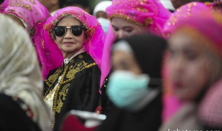 Menteri Haji dan Umrah Sambut Kepulangan Jamaah Haji Asal Jambi