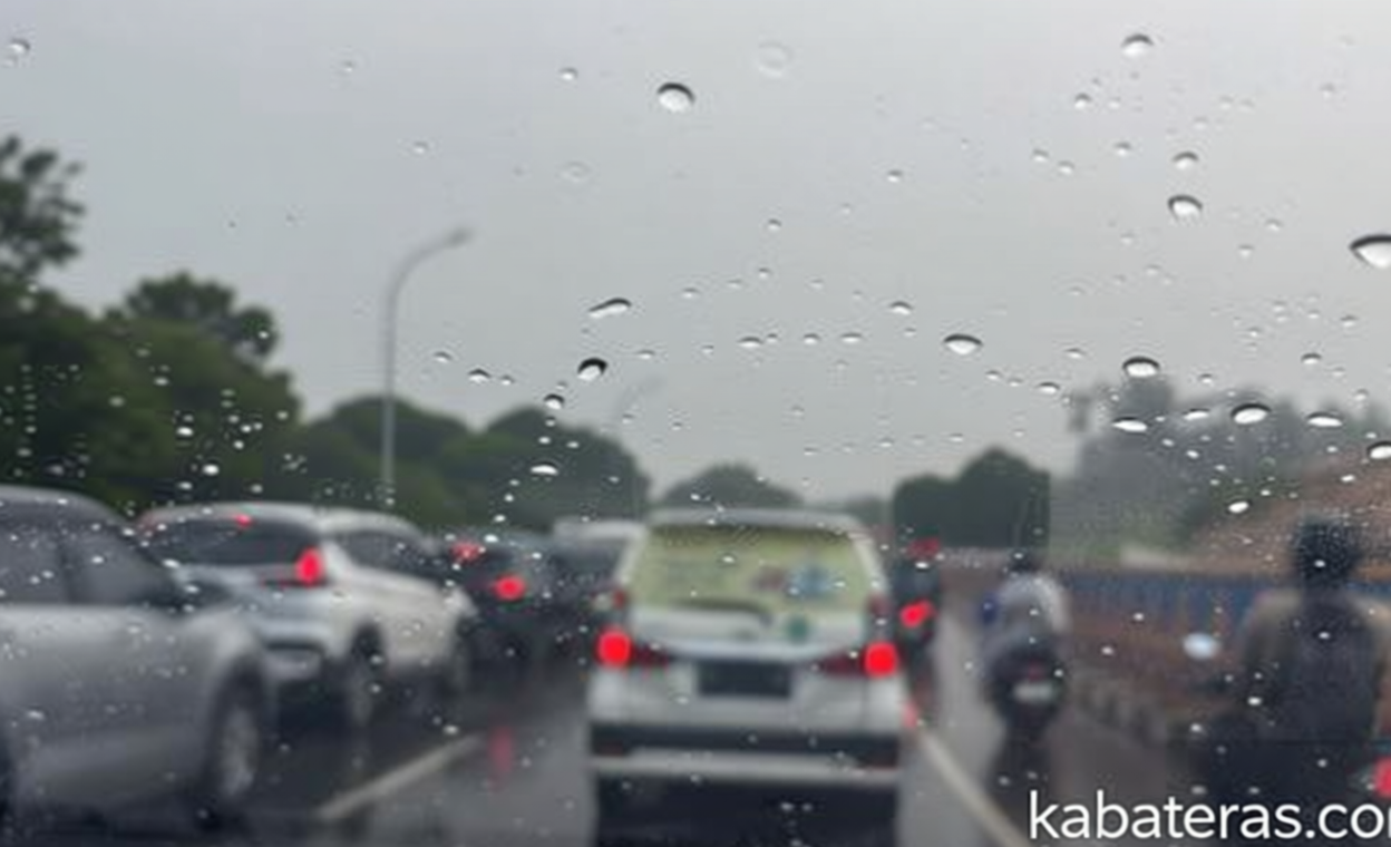 BMKG: Hujan Ringan Diprediksi Guyur Sebagian Besar Wilayah Indonesia Hari Ini