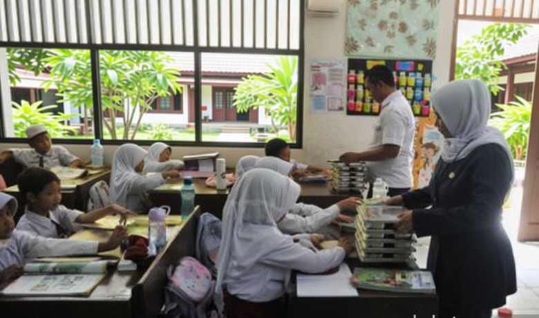 Special Plan: Di Balik Polemik MBG: Bagaimana Islam Mengatur Pemenuhan Kebutuhan Dasar Rakyat?