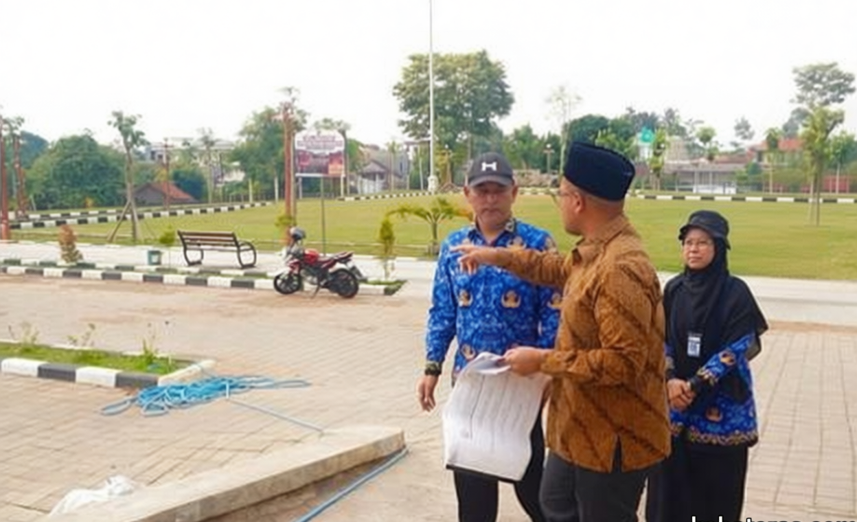 New Policy: Pemkab Batang Ambil Alih Parkir Alun-Alun Bandar, Tertibkan Praktik Jual Beli Lapak