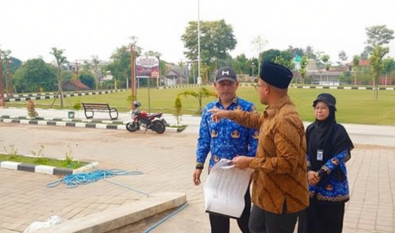 New Policy: Pemkab Batang Ambil Alih Parkir Alun-Alun Bandar, Tertibkan Praktik Jual Beli Lapak