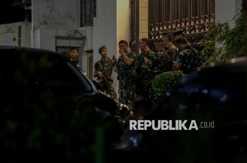 What Happened During: TNI Benarkan Jaga Rumah Jampidsus Atas Permintaan Kejagung