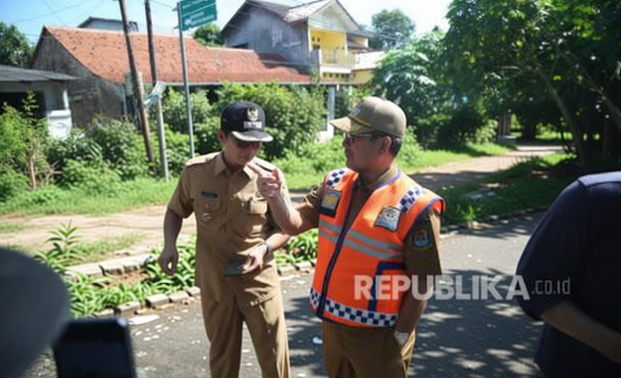 Special Plan: Tumpukan Sampah Berserakan di Jalanan Cirebon, Pemkab Tuntaskan Pengelolaan Mandiri di Desa