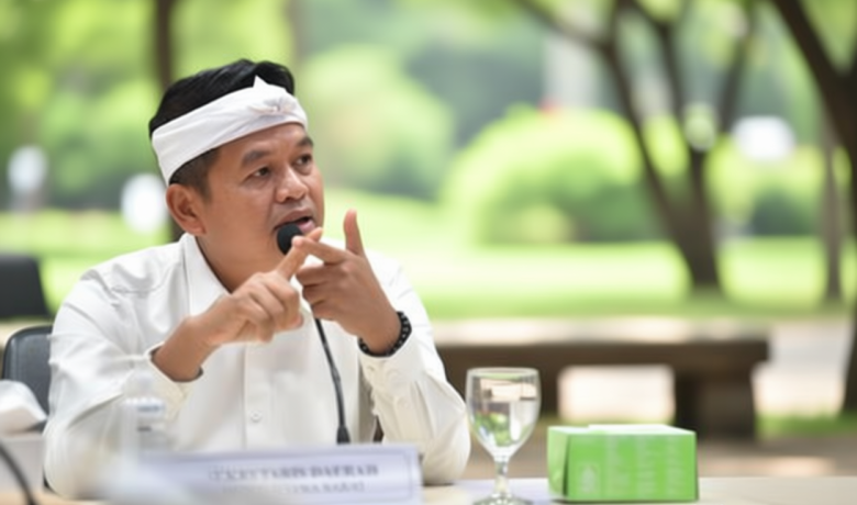 Solving Problems: Genjot Infrastruktur Jabar, KDM: Pajak Kendaraan Harus Kembali ke Rakyat