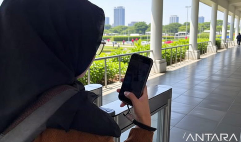 685 Ribu Pelanggan KA Jarak Jauh Manfaatkan Face Recognition di Daop 8 Surabaya