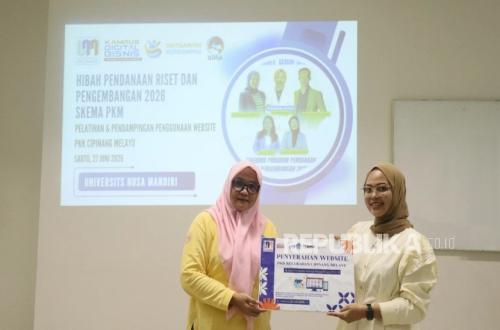 Latest Program: UNM Serahkan Website PKK Cipinang Melayu, Perkuat Transformasi Digital dan Pemberdayaan UP2K