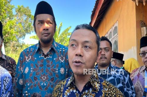 Komentari Murid SD Beri Rp2.000 ke Guru karena Tahu Gajinya Kecil, Wamendikdasmen: Kami Prihatin
