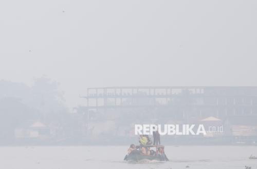 Kabut Asap Karhutla Selimuti Palembang, Kualitas Udara Masuk Kategori Sangat Tidak Sehat