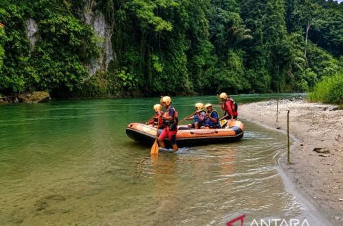 Tim SAR Palembang Cari Bocah 10 Tahun Tenggelam di Sungai Selabung OKU Selatan