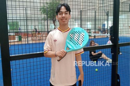 Dulu Teman Sekampus Kini Partner Satu Court, Alumni UBSI Seru-seruan Main Padel