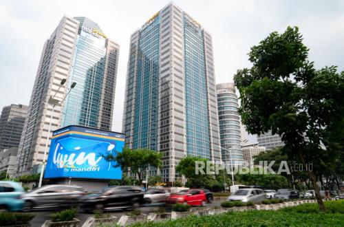 OJK Buka Suara Soal Pemblokiran Rekening Bank Mandiri AMPB