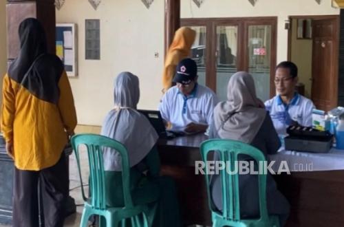 Tim BSI Explore Desa Jetis Gelar Aksi Donor Darah, Ajak Masyarakat Peduli Kemanusiaan