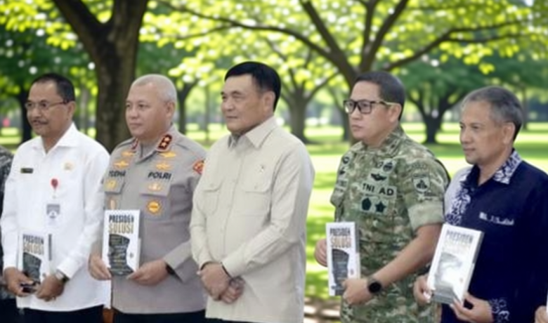 Menko Polkam Minta Pemda Terdepan Tangkal Hoaks di Ruang Digital