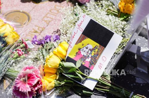 Beyonce dan Sabrina Carpenter Ungkap Duka Mendalam atas Kepergian Dolly Parton