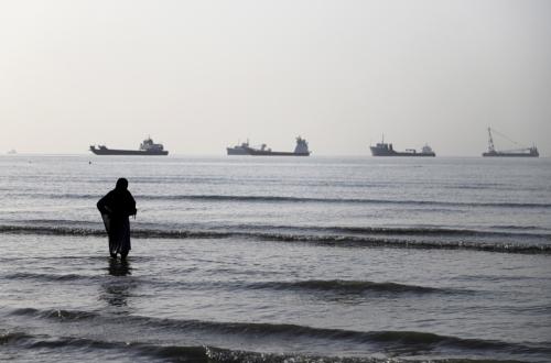 Kapal Tankernya Diserang di Selat Hormuz, UEA Kecam Iran