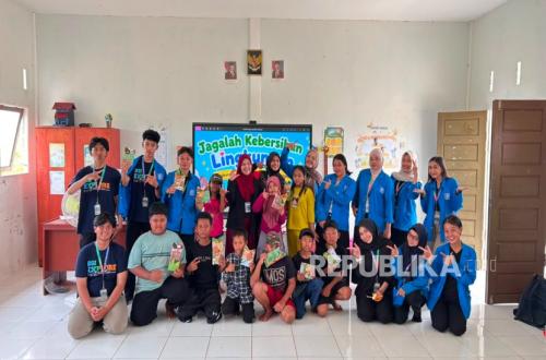 Peroleh Pengalaman Baru, Siswa SD Radak Belajar Microsoft Word Bersama BSI Explore