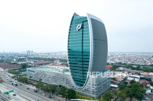 kantor_260801112532-320