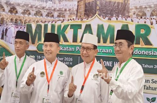 mayjen-purn-ahmad-yani-basuki-kedua-dari_260919223412-157