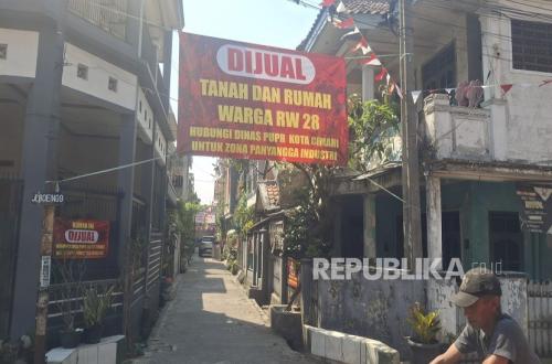 warga-melong-green-garden-rw-28-kelurahan-melong-kecamatan_260917212742-691